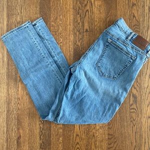 Abercrombie & Fitch Medium Wash Athletic Skinny Jeans